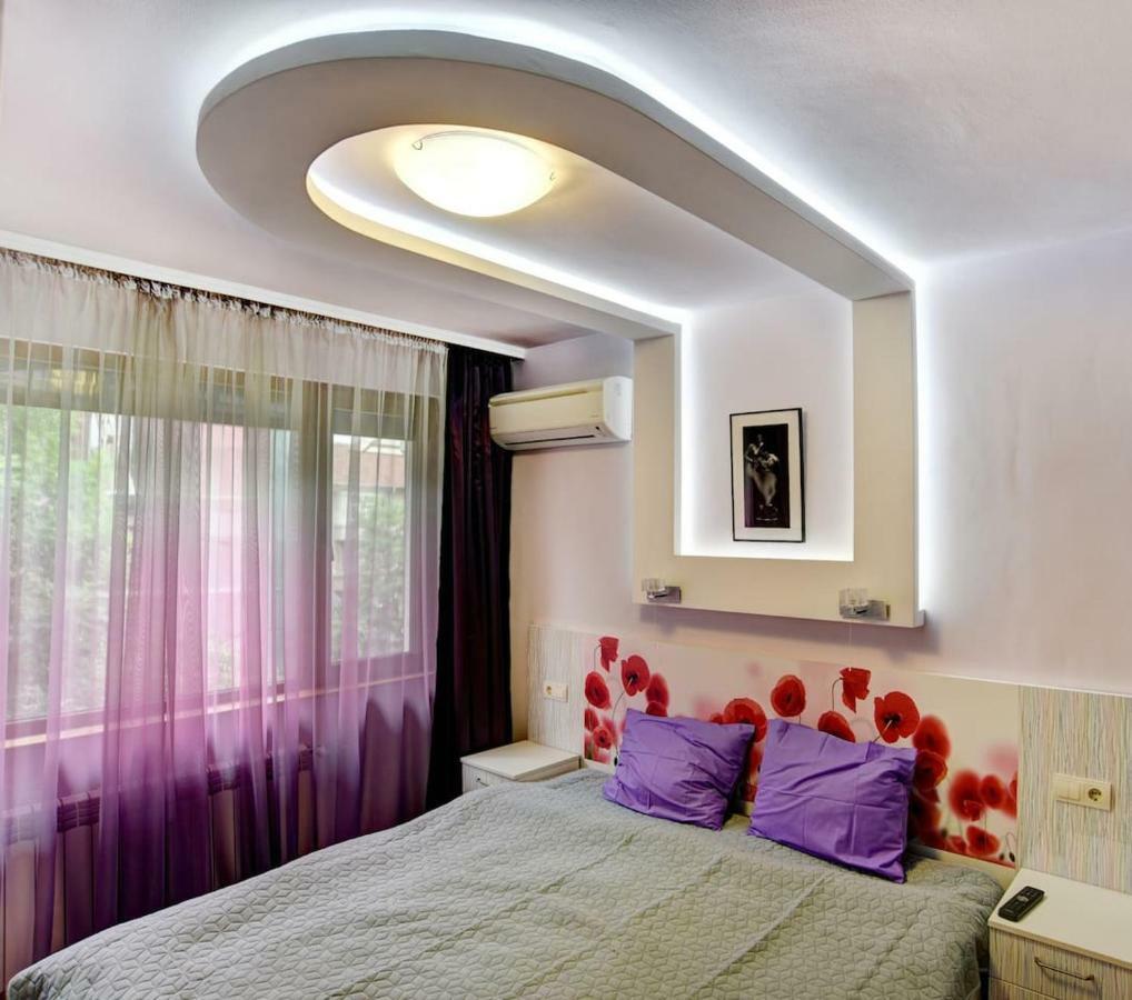 Spacious And Stylish Apartment In The Heart Of Sofia Plus Parking ภายนอก รูปภาพ